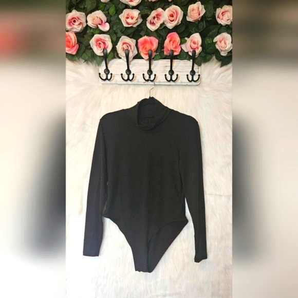 Shein Classic Long Sleeved Turtleneck Body Suit (NWOT) - Picture 1 of 5